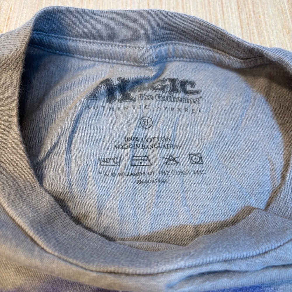 Men's Gray Magic The Gathering Graphic Tee - Picture 3 of 7